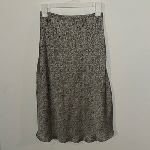 Elegant Black and Cream Patterned Skirt